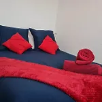 Cosy Calme Et Entierement Renove